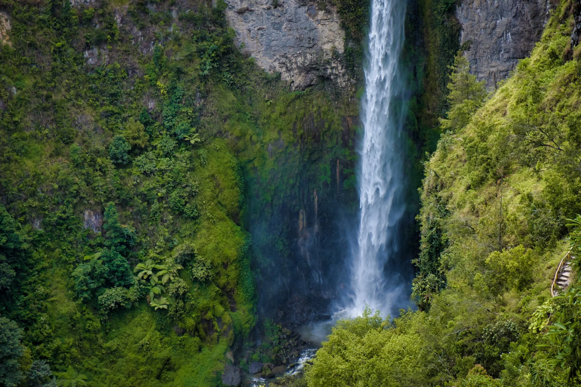 Most Beautiful Indonesian Islands Most Beautiful Indonesian Islands