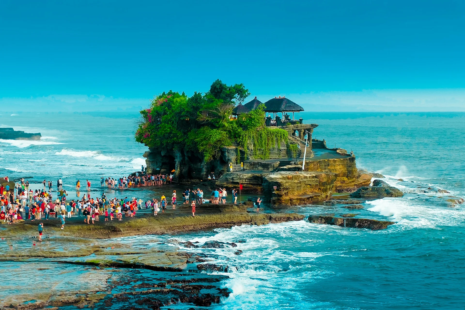 most beautiful Indonesian islands Most Beautiful Indonesian Islands