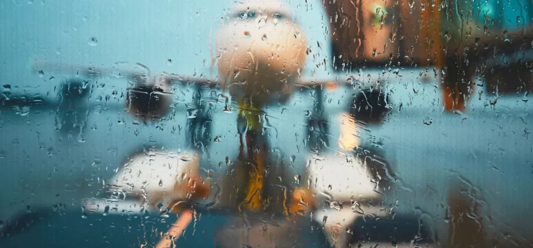 Thanksgiving Travel Woes: Storms Threaten U.S. Plans