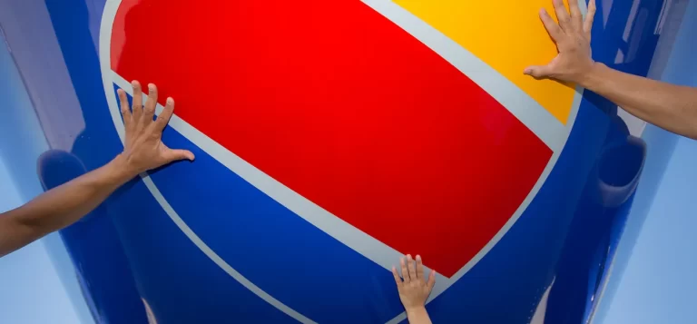 Southwest-Airlines-signature-heart-logo