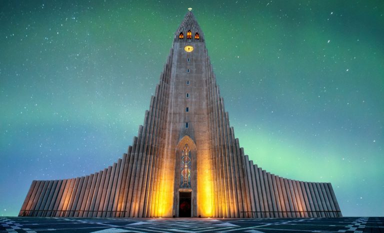 Cruise Planners Explores the Wonders of Iceland