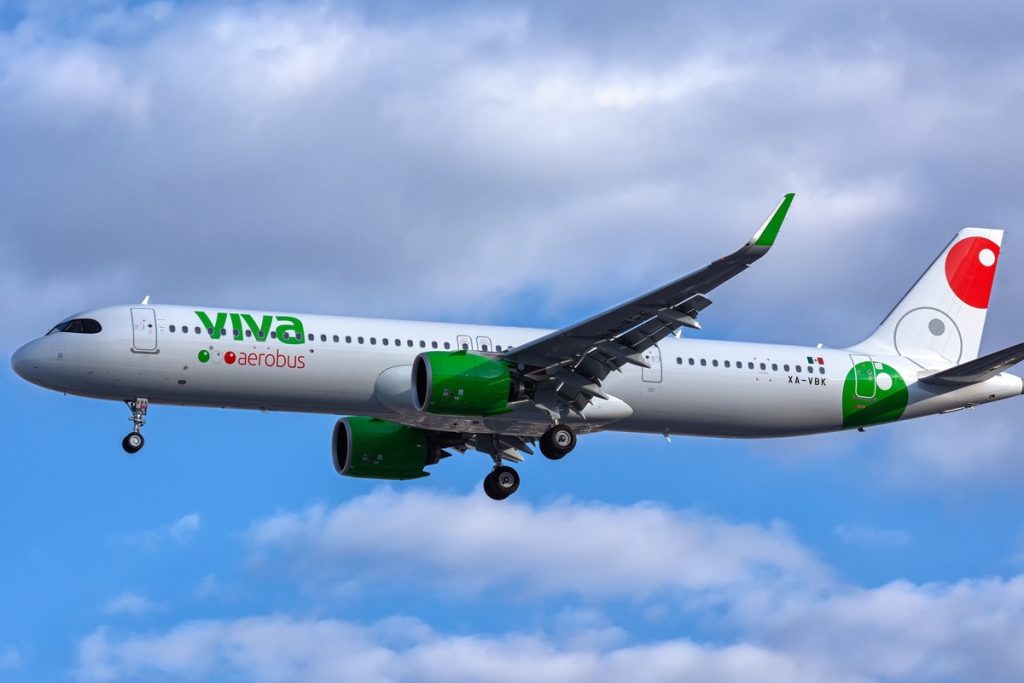 Viva-Aerobus-Expands-Connectivity-from-Cancun-with-the-route-to-Medelli