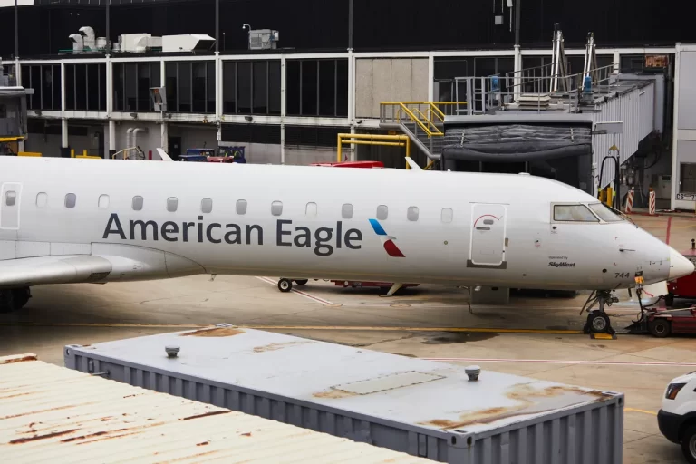 American Airlines to Bring High-Speed Wi-Fi to Regional Aircraft by 2024