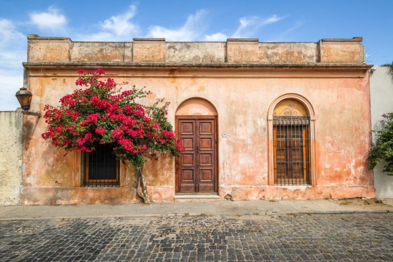 Exploring Colonia Del Sacramento: A UNESCO Heritage Adventure